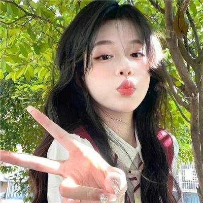 退婚后，我成了渣男的首富叔母